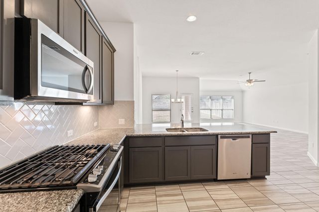 109 Finstown ST, Hutto, TX 78634