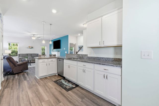 1242 Boswell Ct., Conway, SC 29526