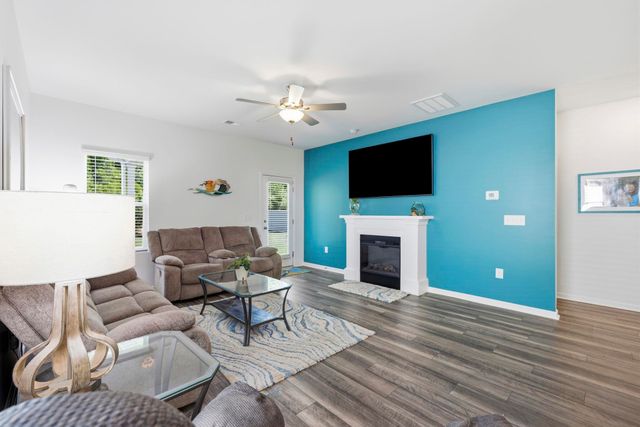 1242 Boswell Ct., Conway, SC 29526