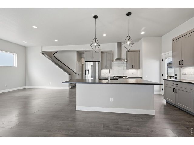 5197 School House Dr, Timnath, CO 80547