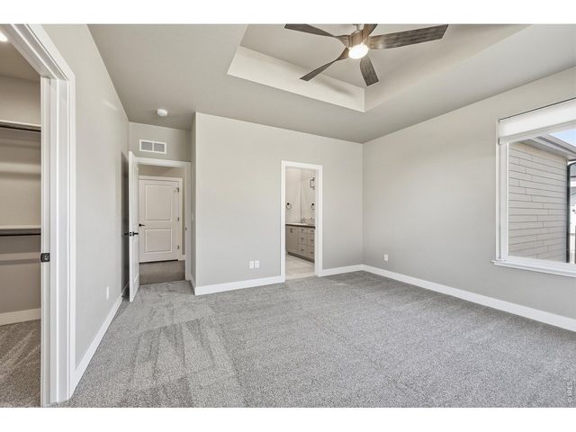 5197 School House Dr, Timnath, CO 80547