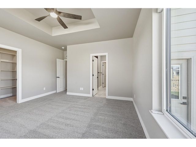 5197 School House Dr, Timnath, CO 80547