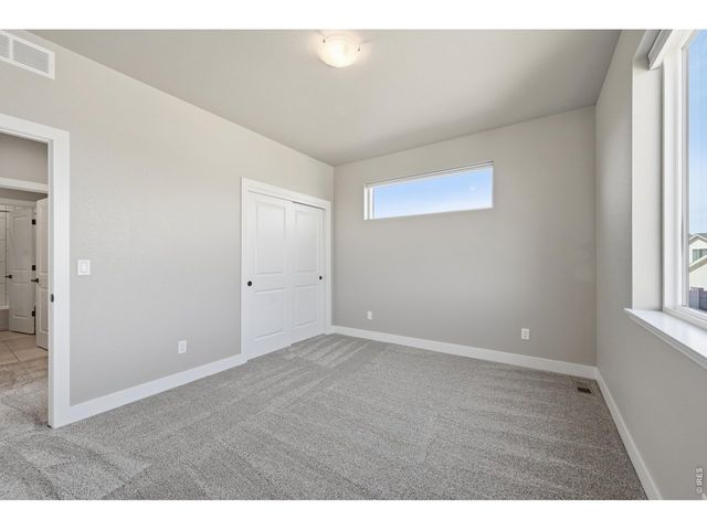 5197 School House Dr, Timnath, CO 80547