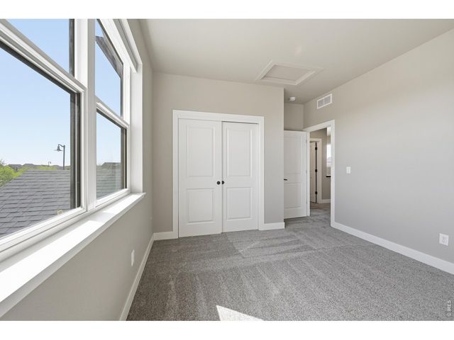 5197 School House Dr, Timnath, CO 80547