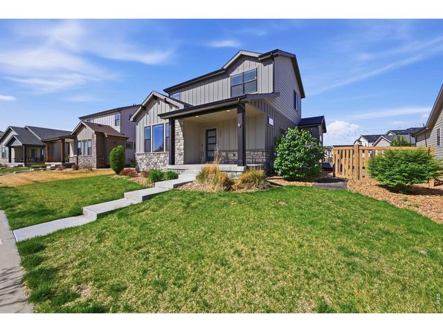 5197 School House Dr, Timnath, CO 80547
