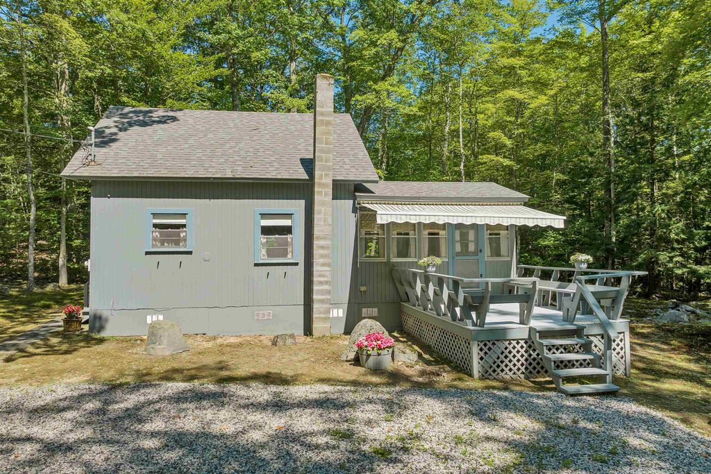 21 Orton Lane, Moultonborough, NH 03254