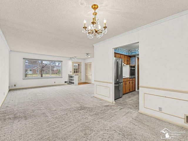 1593 Longfellow Drive, Temperance, MI 48182