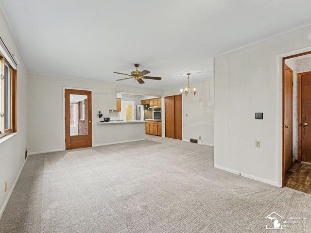 1593 Longfellow Drive, Temperance, MI 48182