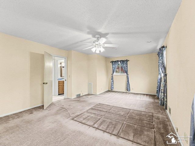 1593 Longfellow Drive, Temperance, MI 48182