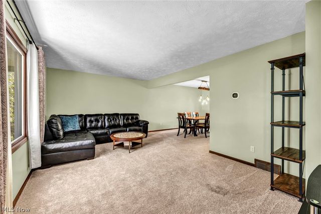 9533 Catalpa Circle, Mentor, OH 44060
