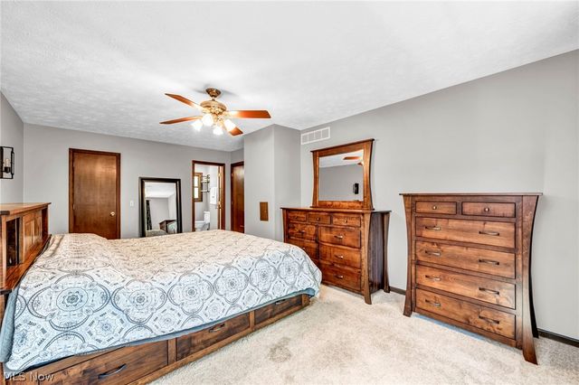 9533 Catalpa Circle, Mentor, OH 44060