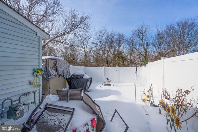 24 MAGNOLIA CT, Sicklerville, NJ 08081