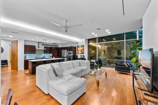 7689 Delwau LN, Austin, TX 78725