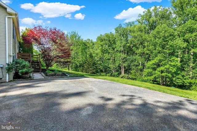 12598 LEBANON CHURCH RD, Felton, PA 17322