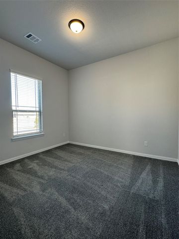 115 Bowling Green Avenue, Red Oak, TX 75154