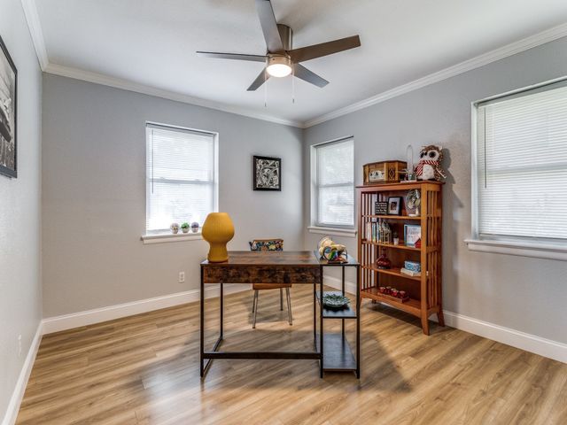 2323 Van Cleave Drive, Dallas, TX 75216