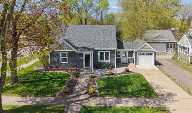 1101 9th Street, Hudson, WI 54016