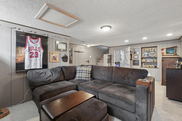 1101 9th Street, Hudson, WI 54016