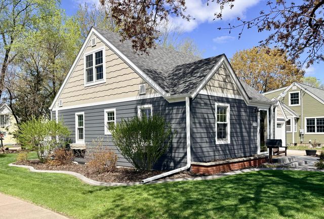 1101 9th Street, Hudson, WI 54016