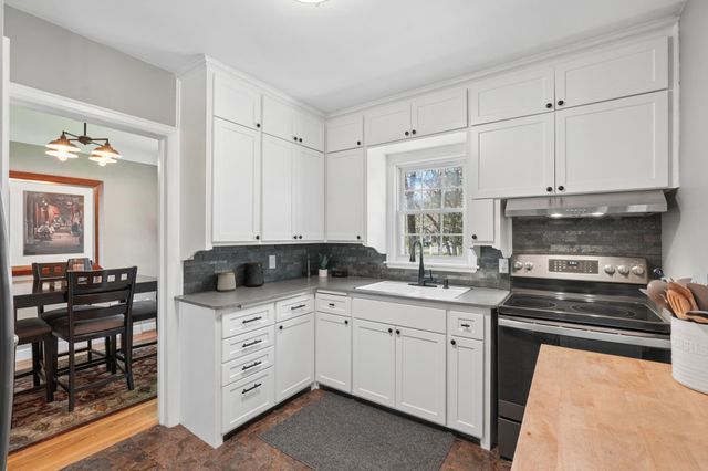 1101 9th Street, Hudson, WI 54016