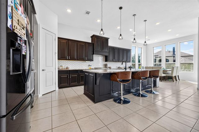 10114 Brush Way, Rosharon, TX 77583