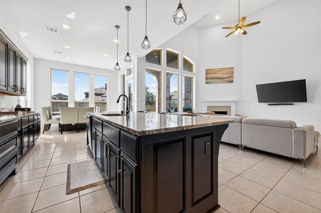 10114 Brush Way, Rosharon, TX 77583