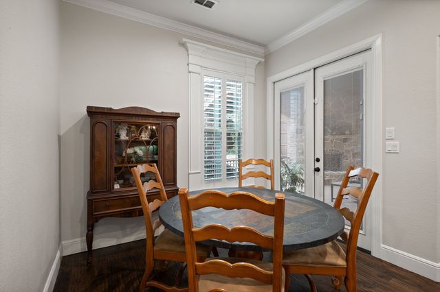 305 Matthew Avenue, Denton, TX 76210