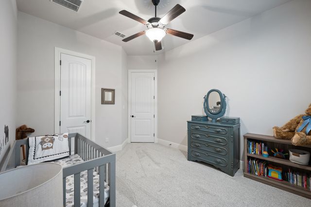 305 Matthew Avenue, Denton, TX 76210