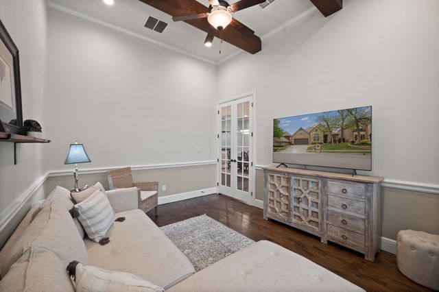 305 Matthew Avenue, Denton, TX 76210