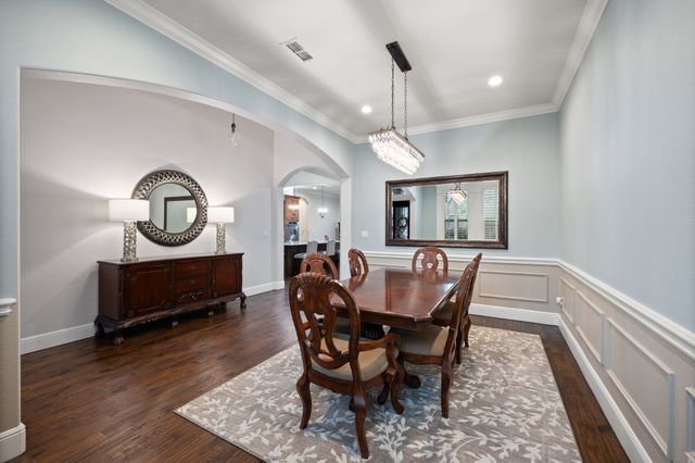 305 Matthew Avenue, Denton, TX 76210