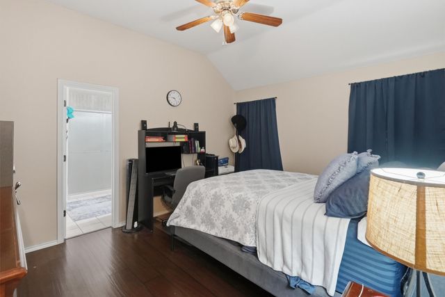 708 Hillcrest Drive, Cleburne, TX 76033