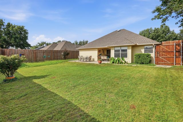 708 Hillcrest Drive, Cleburne, TX 76033