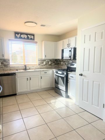 9001 Seaside Road NW, Albuquerque, NM 87121