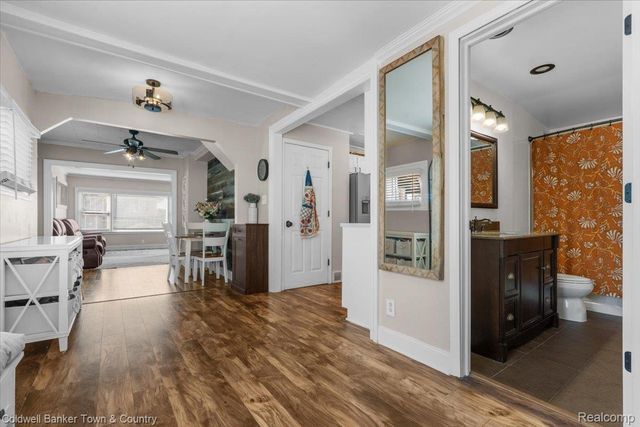 2710 Lakeridge, Wixom, MI 48393