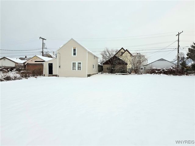 42 Bogardus Street, Buffalo, NY 14206