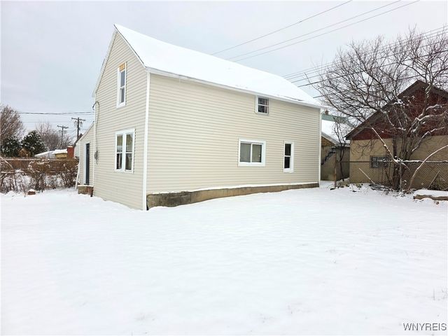 42 Bogardus Street, Buffalo, NY 14206