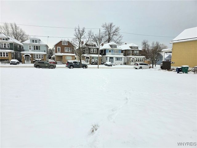 42 Bogardus Street, Buffalo, NY 14206