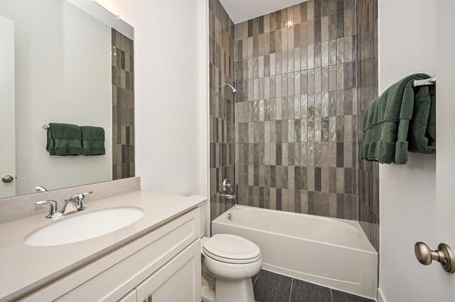 1623 Delta Oaks Drive, Missouri City, TX 77459