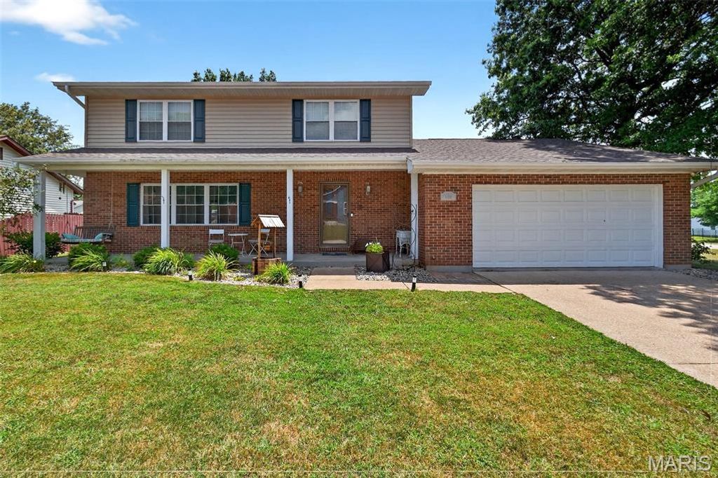 500 Paul Drive, Waterloo, IL 62298