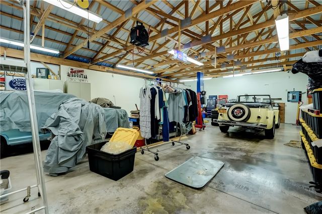 4338 State Route 90, Springport, NY 13160