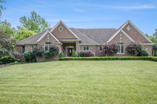 8670 Country Manor Drive, Bruce Township, MI 48065