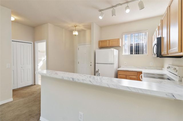 214 MONROE CIRCLE, Davenport, FL 33896