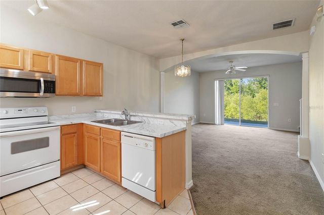 214 MONROE CIRCLE, Davenport, FL 33896