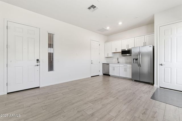 18545 W CHUCKWALLA CANYON Road, Goodyear, AZ 85338