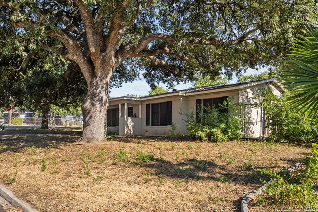 107 Sabyan, San Antonio, TX 78218