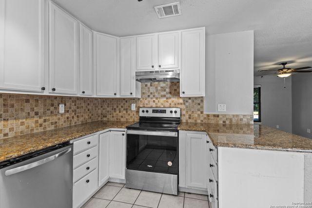 107 Sabyan, San Antonio, TX 78218