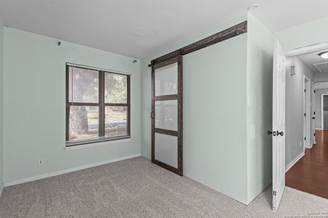 107 Sabyan, San Antonio, TX 78218