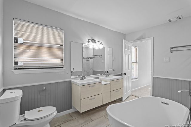 107 Sabyan, San Antonio, TX 78218