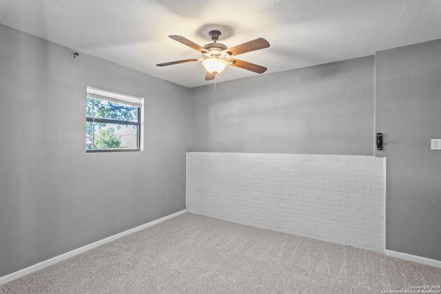 107 Sabyan, San Antonio, TX 78218