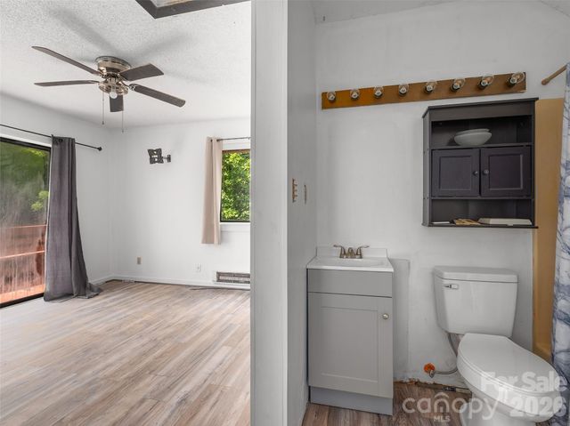 25 Little Creek Lane, Maggie Valley, NC 28751